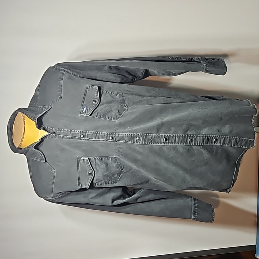 Cowboy snap up Wrangler Shirt
